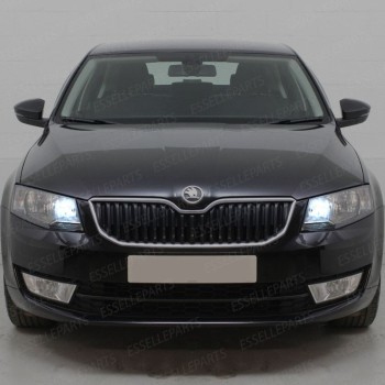 Kit Luci Diurne/Abbaglianti H15 10800 Lumen 6000K bianco SKODA OCTAVIA MK3