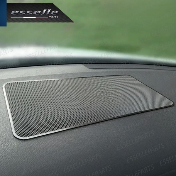 Tappetino Portaoggetti per cruscotto Antiscivolo in Silicone 19 X 12 CM