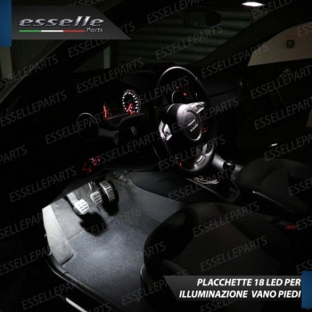 Placchette Vano Piedi LED per Audi A6 C6 COLORE BIANCO GHIACCIO Placchette Vano Piedi LED per Audi A6 C6 COLORE BIANCO GHIACCIO