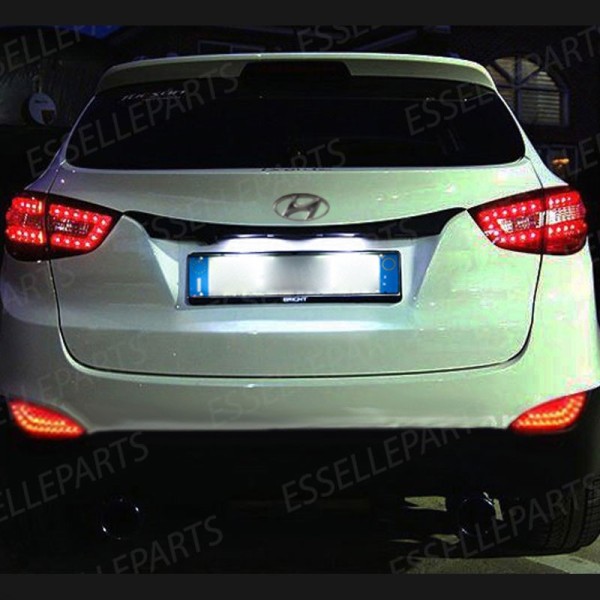 Coppia Luci Targa T10 W5W 5 LED canbus 6000K Bianco per Hyundai IX35 Dal 2014