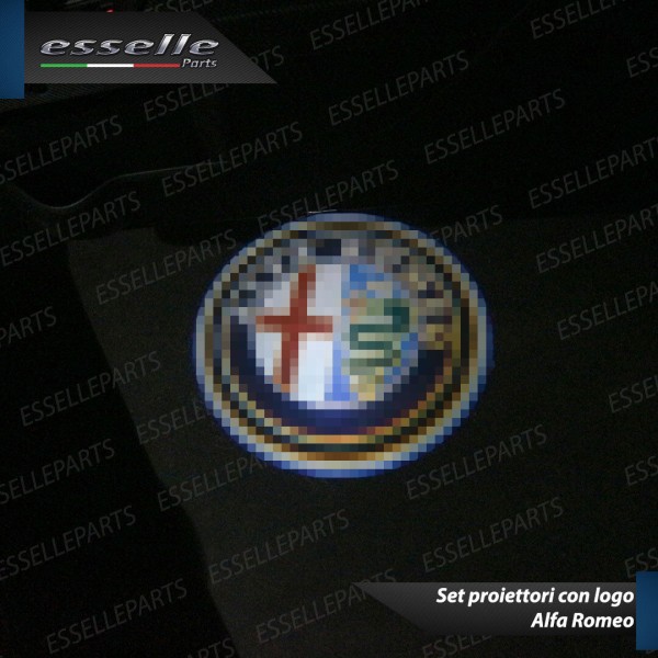 Coppia placchette LED con logo ALFA ROMEO per ALFA ROMEO GIULIA
