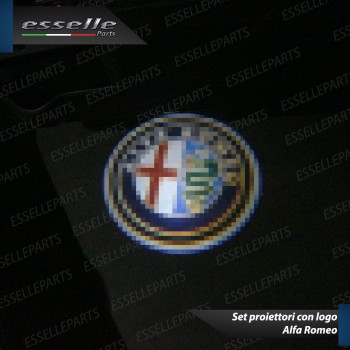 Coppia placchette LED con logo ALFA ROMEO per ALFA ROMEO BRERA Coppia placchette LED con logo ALFA ROMEO per ALFA ROMEO BRERA