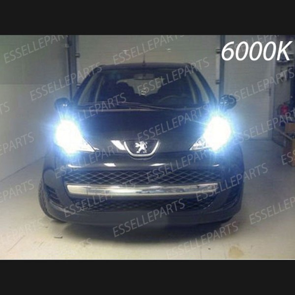Kit LED H4 CANBUS 8000 Lumen 6000K Ghiaccio Per PEUGEOT 107