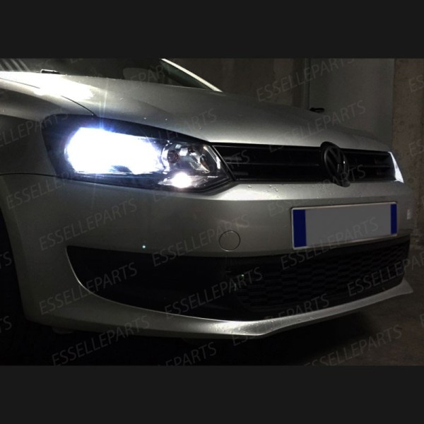 Kit Full LED H4 8000 Lumen 6000K Bianco VW POLO 6R 6C dal 2014 con fari a parabola singola
