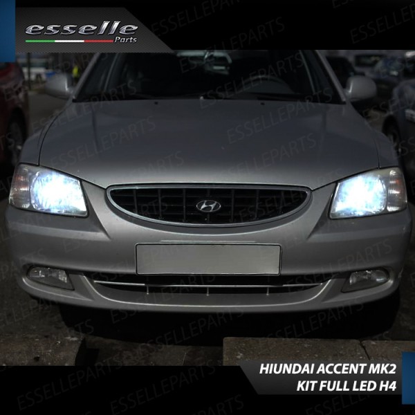 Kit Full LED H4 CANBUS 8000 Lumen 6000K Bianco Per HYUNDAI ACCENT MK2