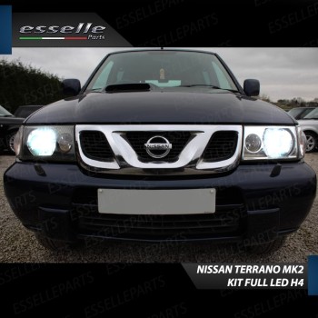 Kit Full LED H4 CANBUS 8000 Lumen 6000K Bianco Per NISSAN TERRANO MK2