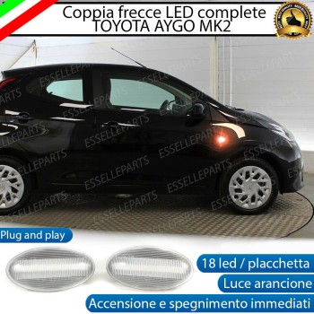 PLACCHETTE LATERALI A 18 LED PER FRECCE SPECIFICHE PER TOYOTA AYGO II