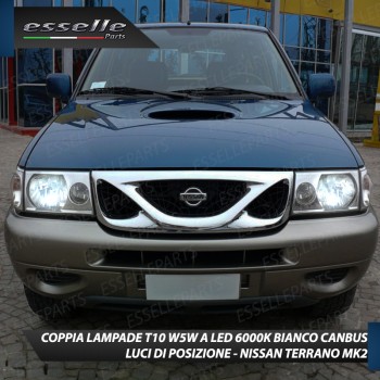 Luci posizione T10 W5W 10 LED Canbus Nissan Terrano II