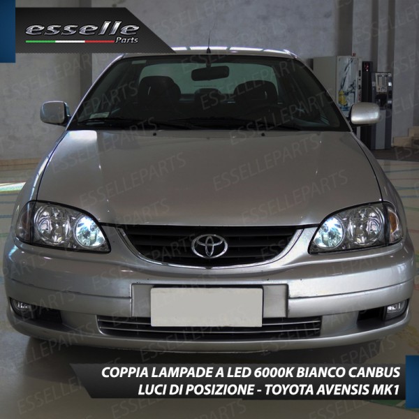 Conversione Fari Full LED per TOYOTA AVENSIS MK1