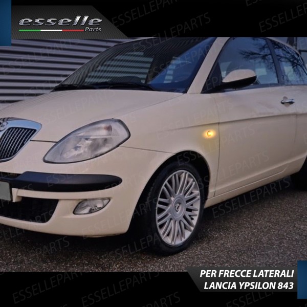 PLACCHETTE LATERALI A 18 LED PER FRECCE SPECIFICHE PER LANCIA YPSILON
