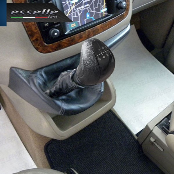 Pomello leva cambio a 6 marce Nero Lucido in ABS per Mercedes Viano W639 Restyling