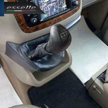 Pomello leva cambio a 6 marce Nero Lucido in ABS per Mercedes Viano W639 Restyling