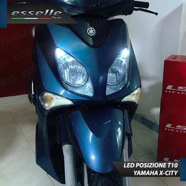 Conversione Fari Full LED per Yamaha X-City 250 dal 2006 al 2016 6000 Lumen 6000K bianco