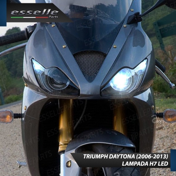 Conversione Fari Full LED per Triumph Daytona 675  R ABS 6000K Bianco Canbus