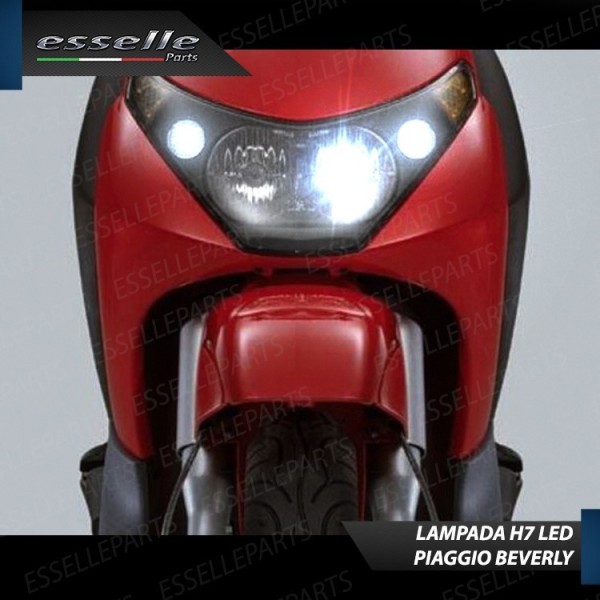 Conversione Fari Full LED per Piaggio Beverly 250 dal 2004 al 2005 6000 Lumen 6000K bianco
