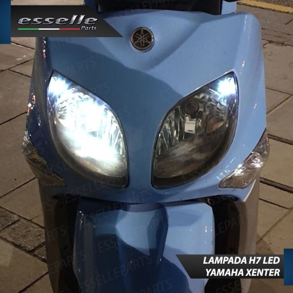 Conversione Fari Full LED per Yamaha Xenter 125 dal 2017 al 2020 6000 Lumen 6000K bianco