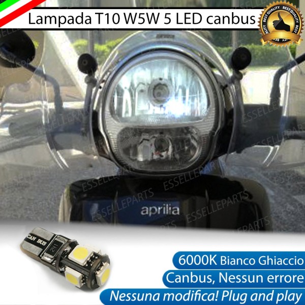 Lampada Singola di Posizione LED T10 W5W per APRILIA Scarabeo 300