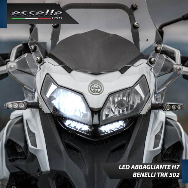 Lampada H7 3000 LUMEN Anabbagliante per BENELLI TRK 251