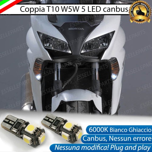 Coppia Luci Di Posizione 5 LED T10 W5W per Honda CBF 1000 2009-2012