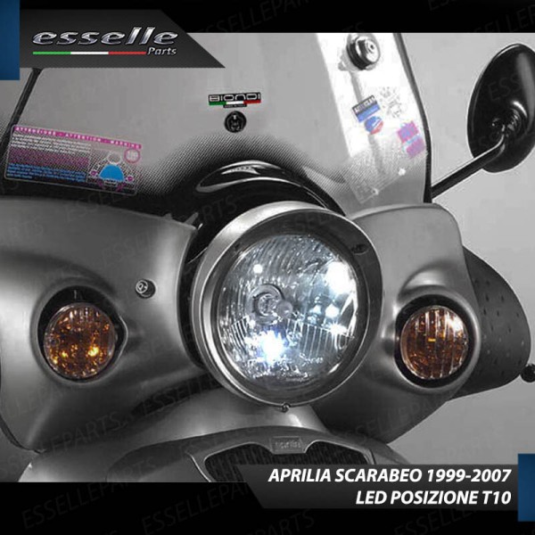 Lampada Luce Di Posizione 5 LED T10 per Aprilia Scarabeo 125 2002-2007