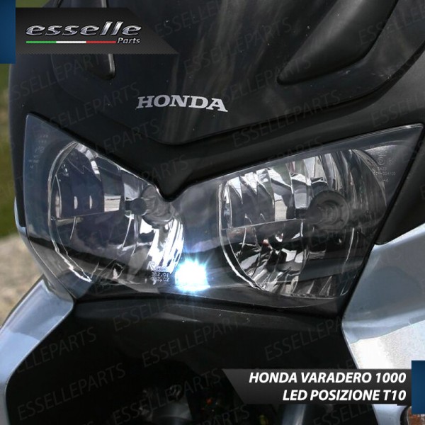 Lampada Luce Di Posizione 5 LED T10 per Honda Varadero 1000 1999-2002