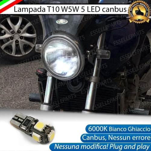 Lampada Luce Di Posizione 5 LED T10 W5W per Honda Hornet 600 1998-2000