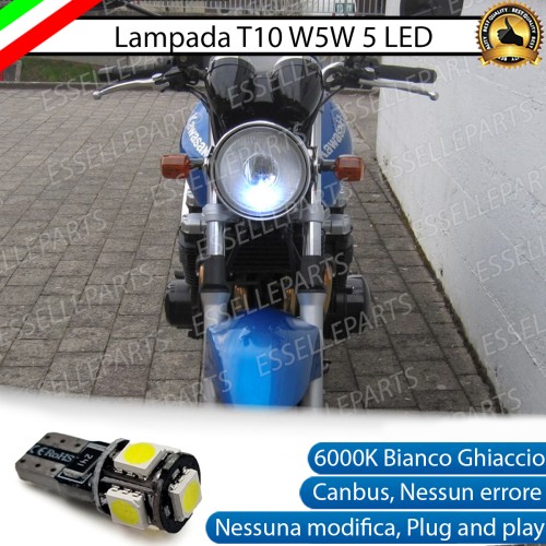 Lampada Luce Di Posizione 5 LED T10 W5W per Kawasaki ZR-7 2001-2004