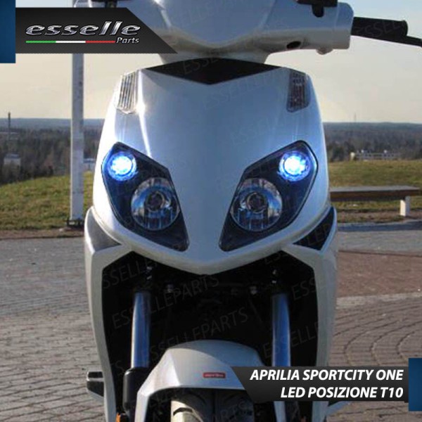 Luci posizione T10 5 LED Canbus APRILIA Sportcity 50 2008-2012 One