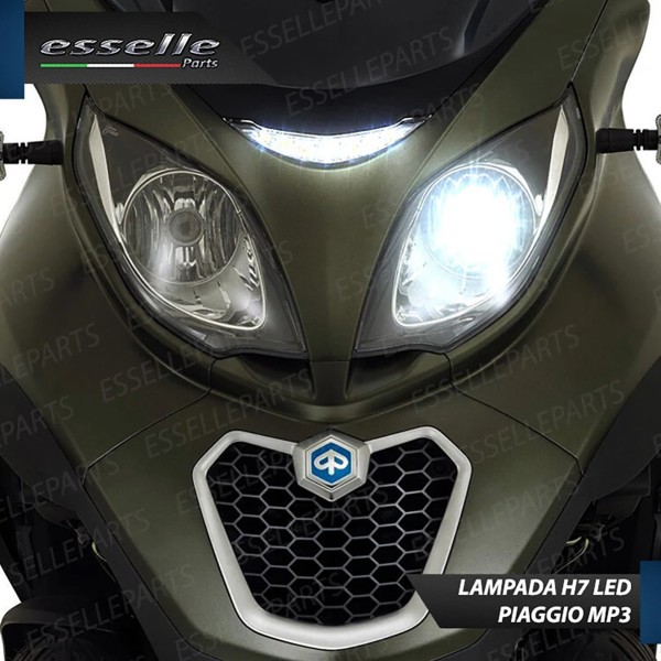 Conversione Fari Full LED PIAGGIO MP3 300