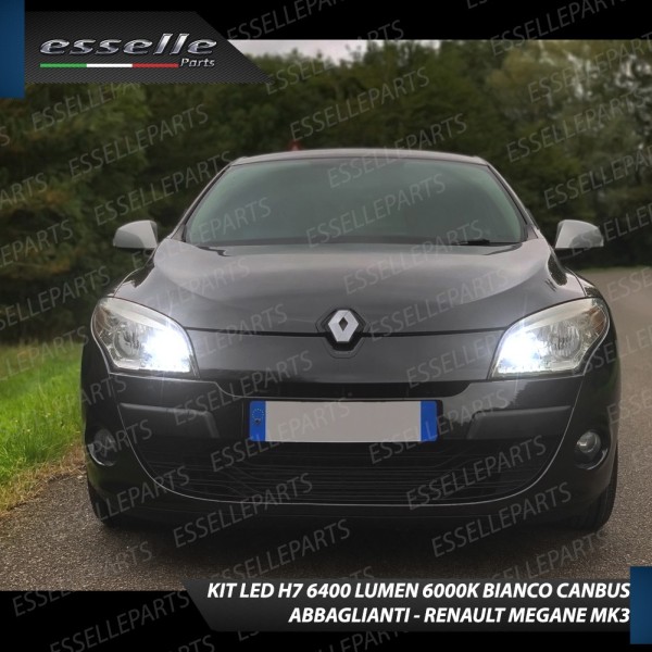 Conversione Fari Full LED 6000K bianco RENAULT MEGANE 3 con fari a parabola
