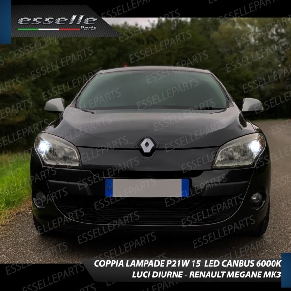 Conversione Fari Full LED 6000K bianco RENAULT MEGANE 3 con fari a parabola