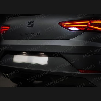 Lampada H21W 24 LED Retromarcia 6000K Bianco Canbus Seat Leon 3 5F Restyling