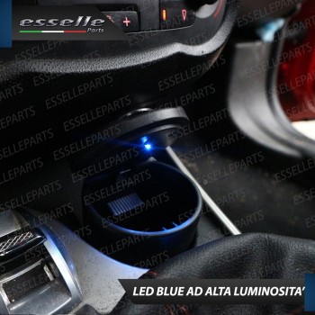 Posacenere con led BLU per Opel Corsa E Posacenere con led BLU per Opel Corsa E