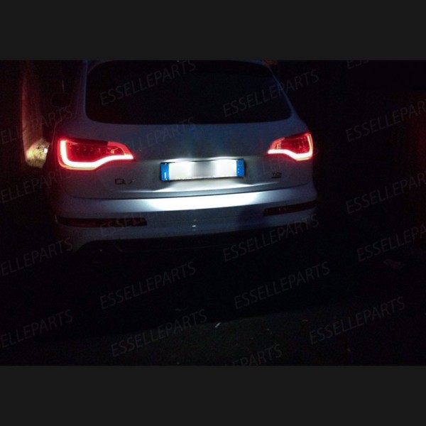 Kit LED Interni + Targa 6000K Bianco Canbus per Audi Q7 Dal 2010