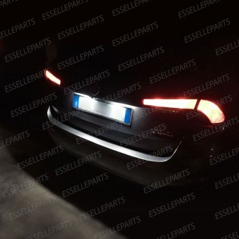 Kit LED interni + Luci targa LED 6000K Bianco Canbus Fiat Tipo Station Wagon