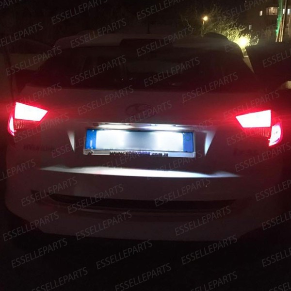 Kit LED interni + Luci targa LED 6000K bianco Canbus Hyundai IX35 Dal 2014