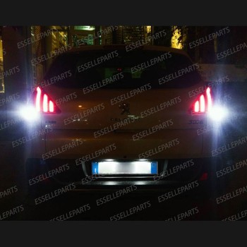Coppia Lampade T15 13 LED con lente 6000K Canbus Retromarcia Peugeot 3008 con fari LED