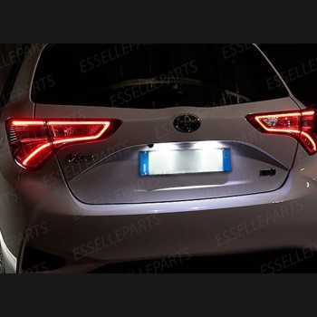 Kit Led interni + Targa 6000K Bianco Canbus per Toyota Yaris MK3 Restyling Dal 2017