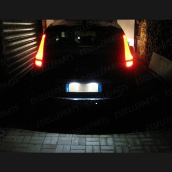 Led interni completo + targa RENAULT XMOD Led interni completo + targa RENAULT XMOD