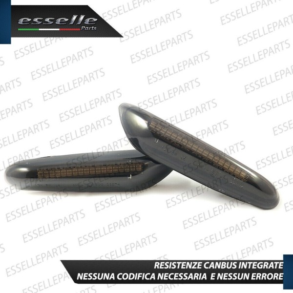 Placchette Dinamiche Laterali nere a 18 led per frecce specifiche per BMW X1 E84