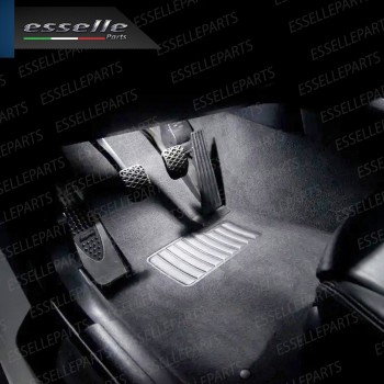 Placchette Vano Piedi 18 LED 6000K Bianco BMW Serie 1 E87 E88 E82 E81