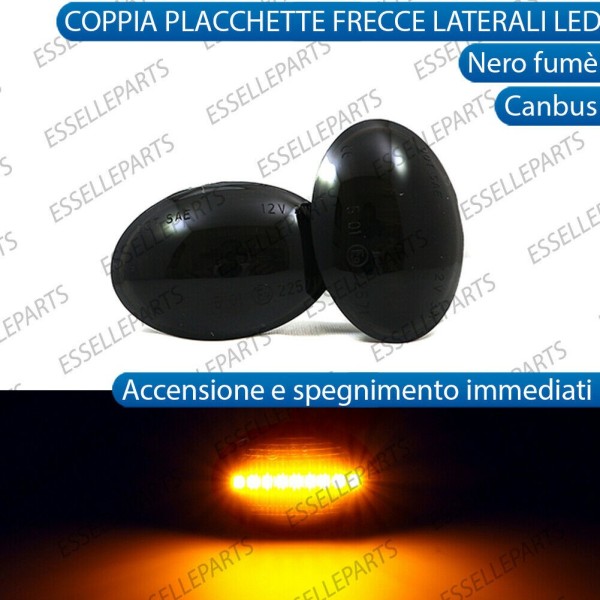 PLACCHETTE LATERALI NERE A 18 LED PER FRECCE SPECIFICHE PER ALFA ROMEO 4C