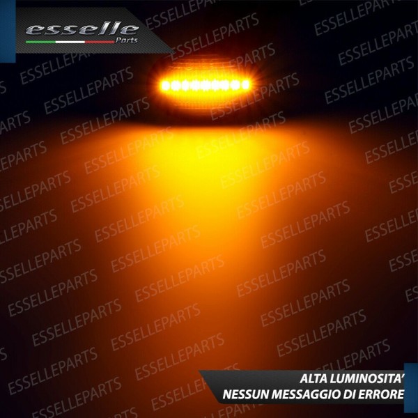 PLACCHETTE LATERALI NERE A 18 LED PER FRECCE SPECIFICHE PER ALFA ROMEO 4C