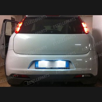 Coppia Luci Targa 5 LED Per Abarth Grande Punto Canbus 6000K Bianco Ghiaccio Coppia Luci Targa 5 LED Per Abarth Grande Punto Canbus 6000K Bianco Ghiaccio