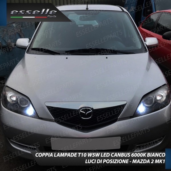 Coppia Lampade T10 W5W LED canbus con lente frontale per luci di posizione per Mazda 2 I