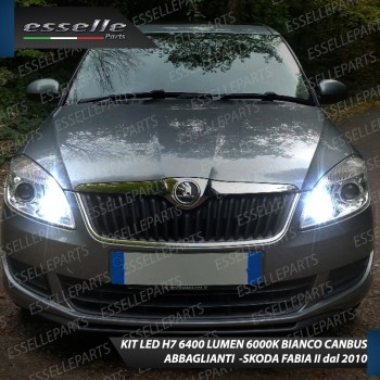 Conversione Fari Full LED 6000K bianco SKODA FABIA 2 con fari lenticolari