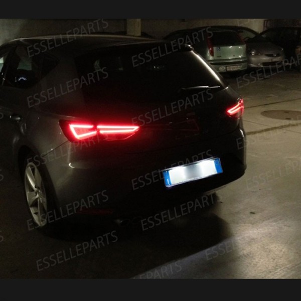 Coppia Luci Targa T10 W5W 9 LED canbus 6000K Bianco per Seat Leon 3 5F Restyling