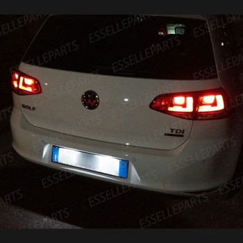 Coppia Luci Targa 9 LED Per Volkswagen Golf 7 Canbus 6000K Bianco Ghiaccio Coppia Luci Targa 9 LED Per Volkswagen Golf 7 Canbus 6000K Bianco Ghiaccio