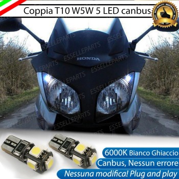 Luci posizione T10 5 LED Canbus Honda CBF 600 2007-2012 S Luci posizione T10 5 LED Canbus Honda CBF 600 2007-2012 S