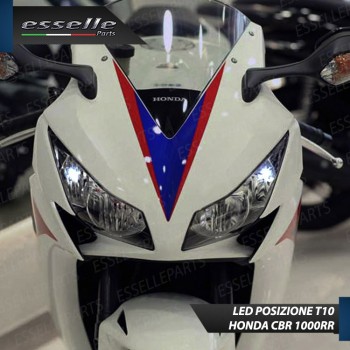 Luci posizione T10 5 LED Canbus Honda CBR 1000 RR 2008-2011 Fireblade Luci posizione T10 5 LED Canbus Honda CBR 1000 RR 2008-2011 Fireblade